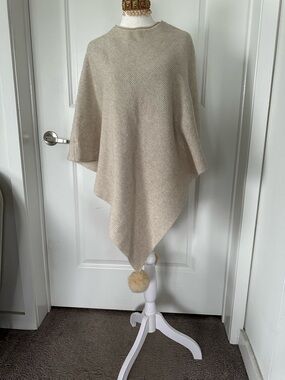 La Florentino Corner Pom - Beige Knit Poncho with Pom Pom